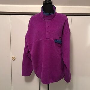 Patagonia fleece top